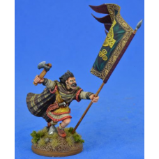 Irish Warbanner Bearer