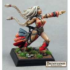 Seoni, Iconic Female Sorceress